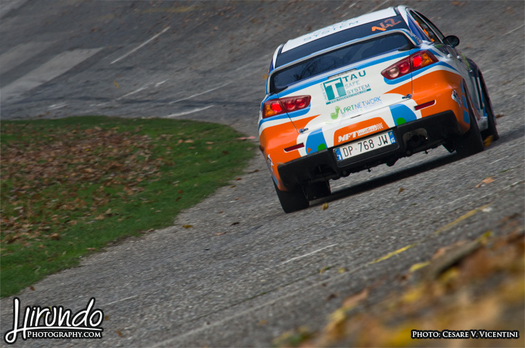 Mitsubishi Evo X Monza banking