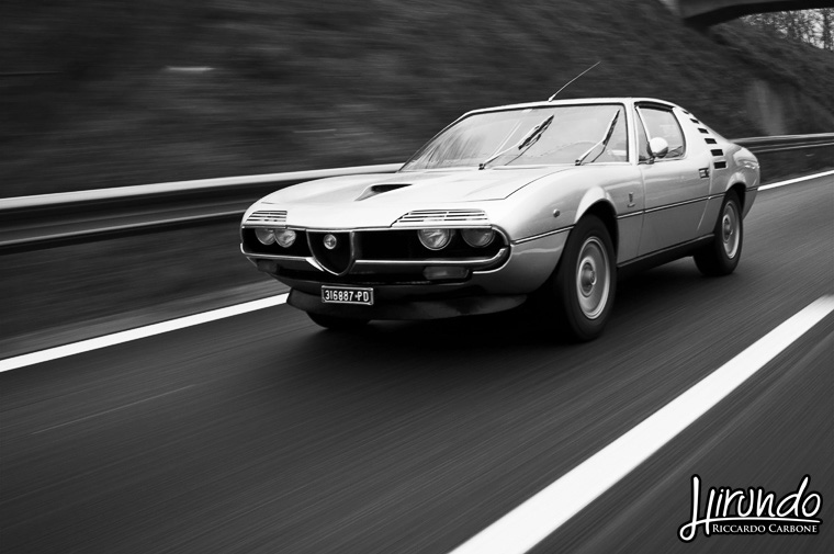 Alfa Romeo Montreal